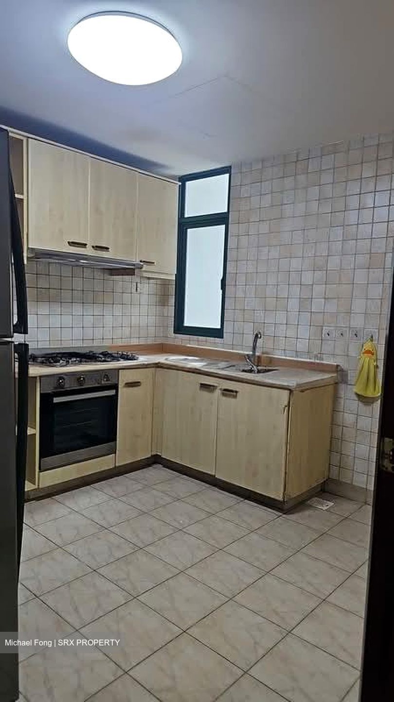 The Hillside (D21), Condominium #557255301